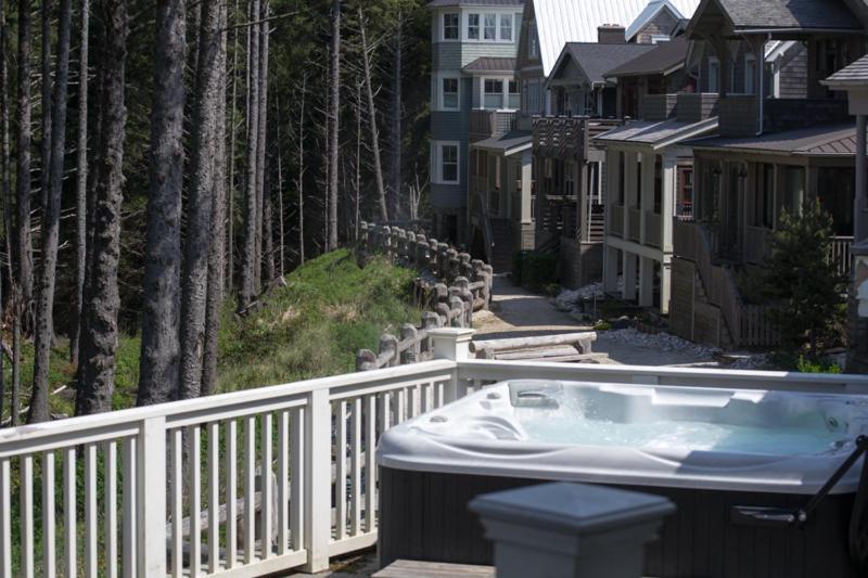 Beach Bluff By Seabrook Hospitality Pacific Beach Exterior photo
