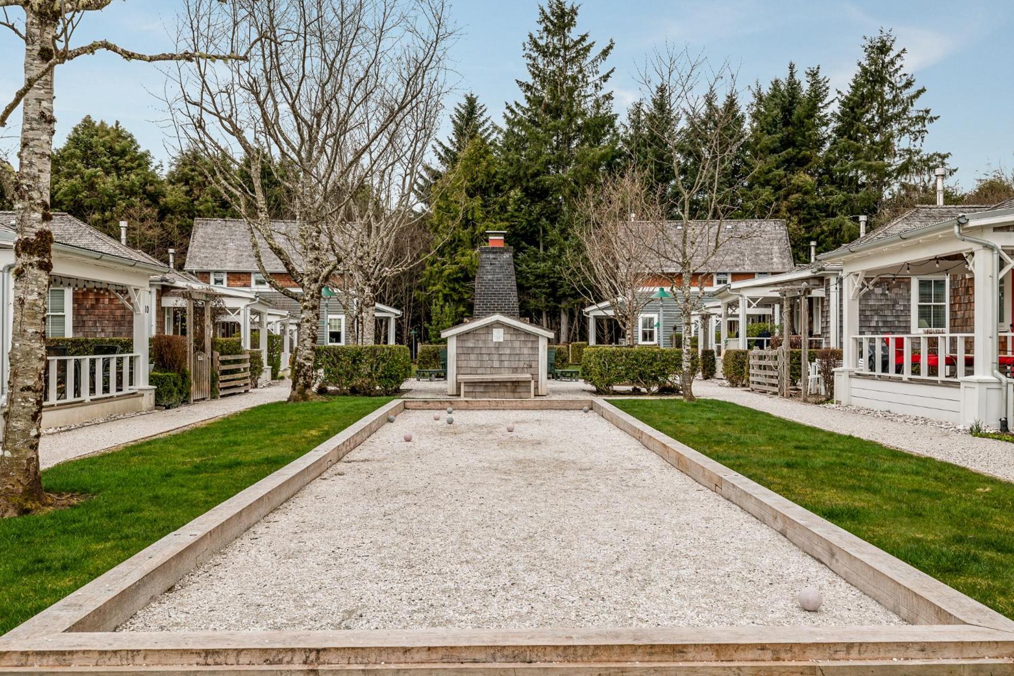 Beach Bluff By Seabrook Hospitality Pacific Beach Exterior photo